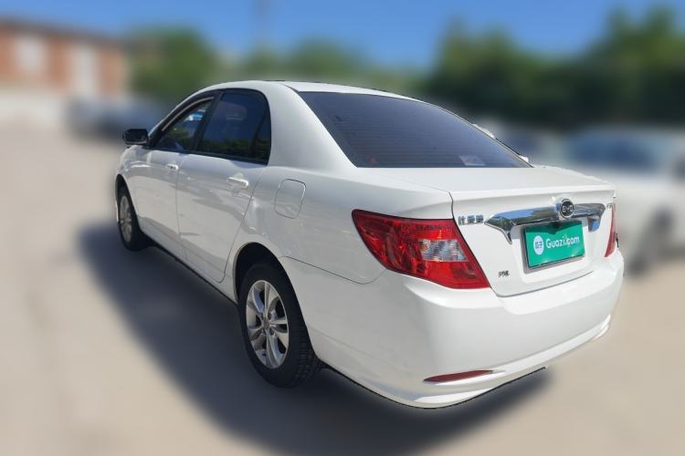 Used BYD F3 2015 Energy-Saving Edition 1.5L Manual Luxury Model Rear Left 45 Deg