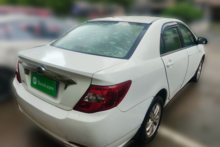 Used BYD F3 2015 Energy-Saving Edition 1.5L Manual Luxury Model Rear Right 45 Deg