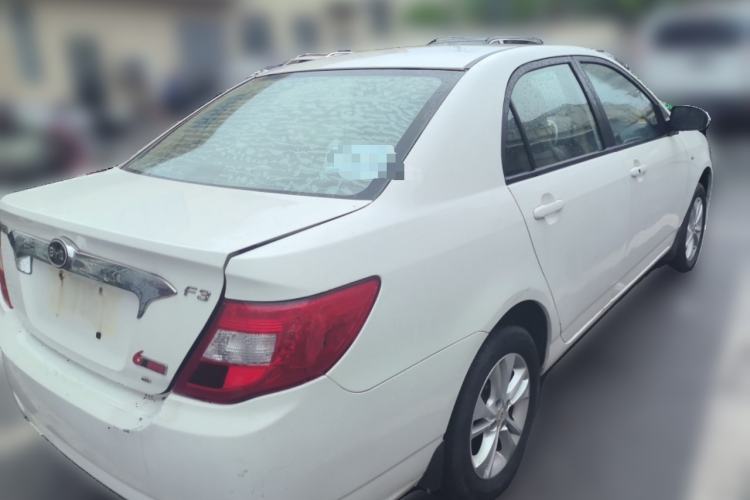 Used BYD F3 2015 Energy-Saving Edition 1.5L Automatic Luxury Model Rear Right 45 Deg