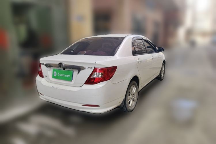 Used BYD F3 2015 Energy-Saving Edition 1.5L Manual Luxury Model Rear Right 45 Deg