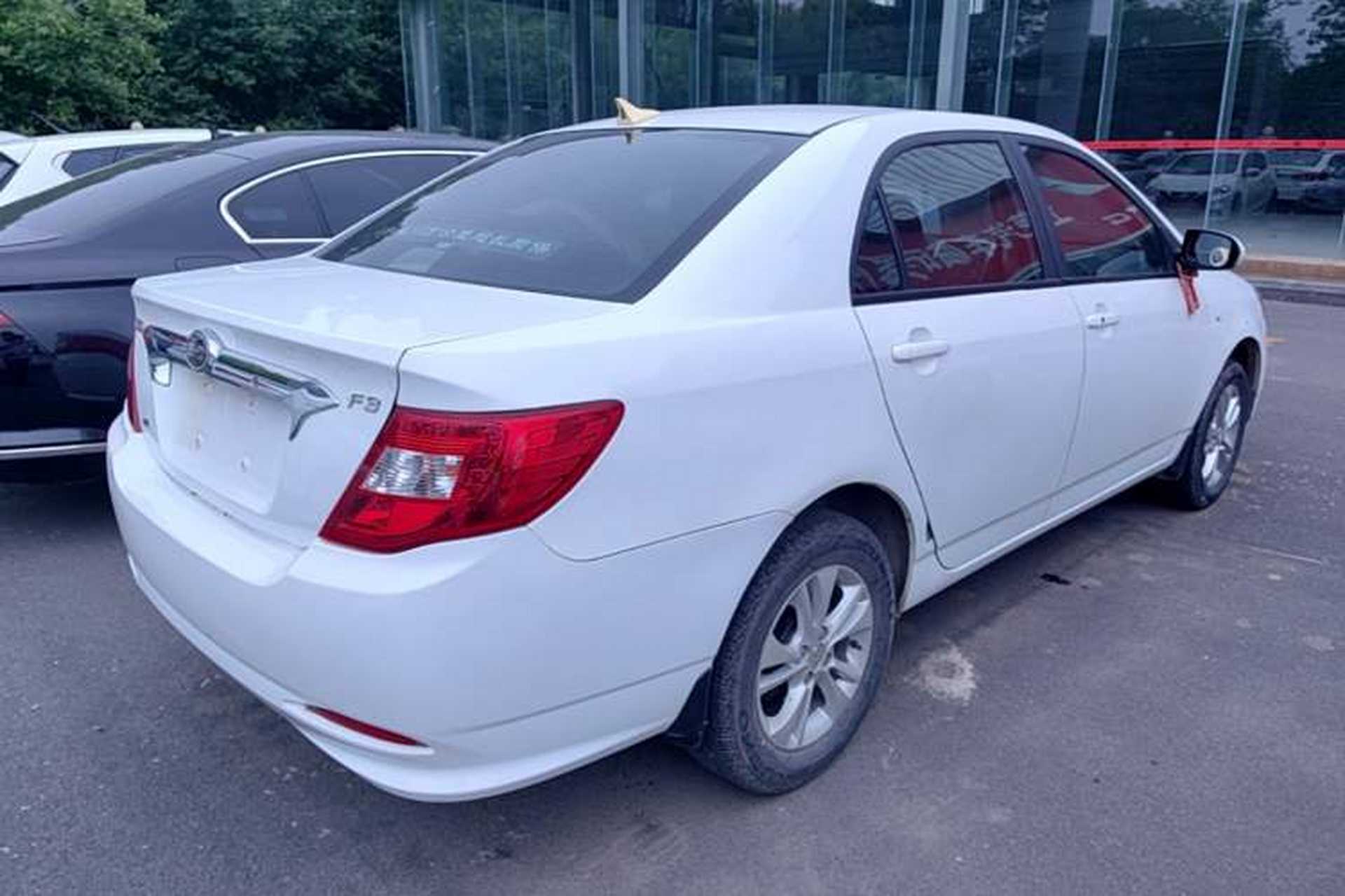 Used BYD F3 2015 Energy-Saving Edition 1.5L Manual Luxury Model Rear Right 45 Deg
