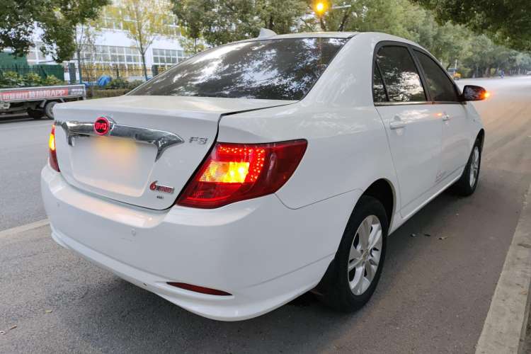 Used BYD F3 2015 Energy-Saving Edition 1.5L Automatic Prestige Model Rear Right 45 Deg