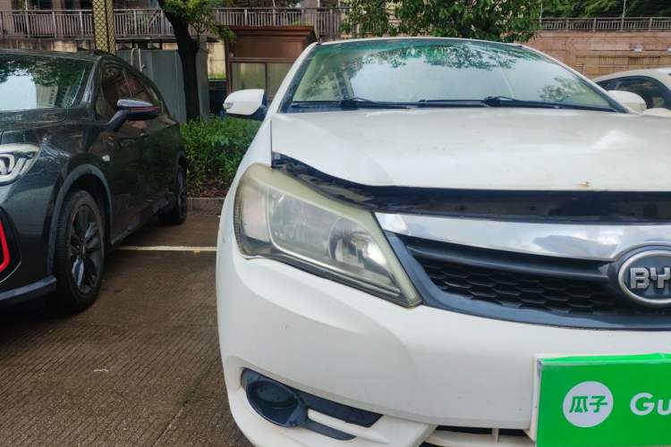Used BYD F3 2015 Energy-Saving Edition 1.5L Manual Luxury Model Right Front Headlight