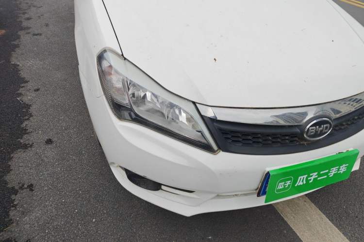 Used BYD F3 2015 Energy-Saving Edition 1.5L Manual Luxury Model Right Front Headlight