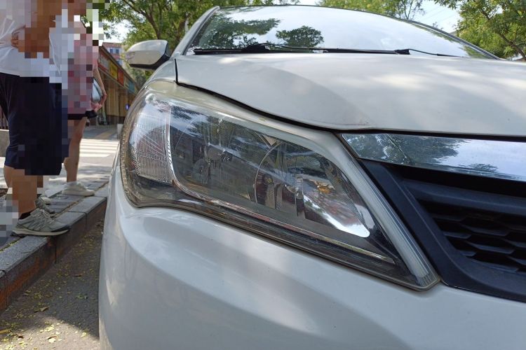 Used BYD F3 2015 Energy-Saving Edition 1.5L Manual Luxury Model Right Front Headlight