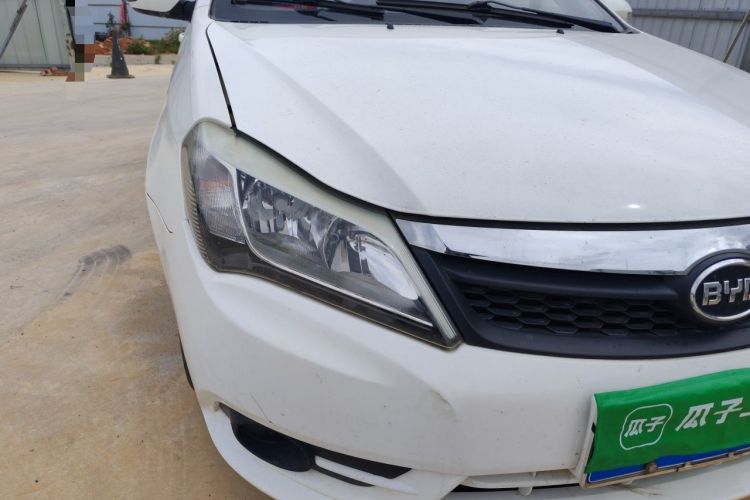 Used BYD F3 2015 Energy-Saving Edition 1.5L Manual Luxury Model Right Front Headlight
