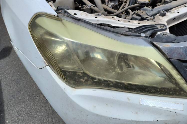 Used BYD F3 2015 Energy-Saving Edition 1.5L Manual Luxury Model Right Front Headlight