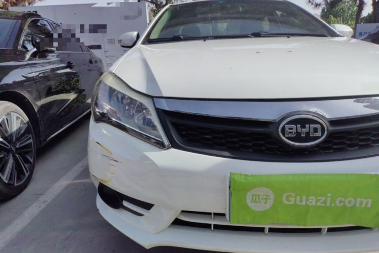 Used BYD F3 2015 Energy-Saving Edition 1.5L Manual Luxury Model Right Front Headlight