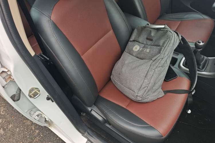 Used BYD F3 2015 Energy-Efficient Model 1.5L Manual Comfort Edition Right Front Seat