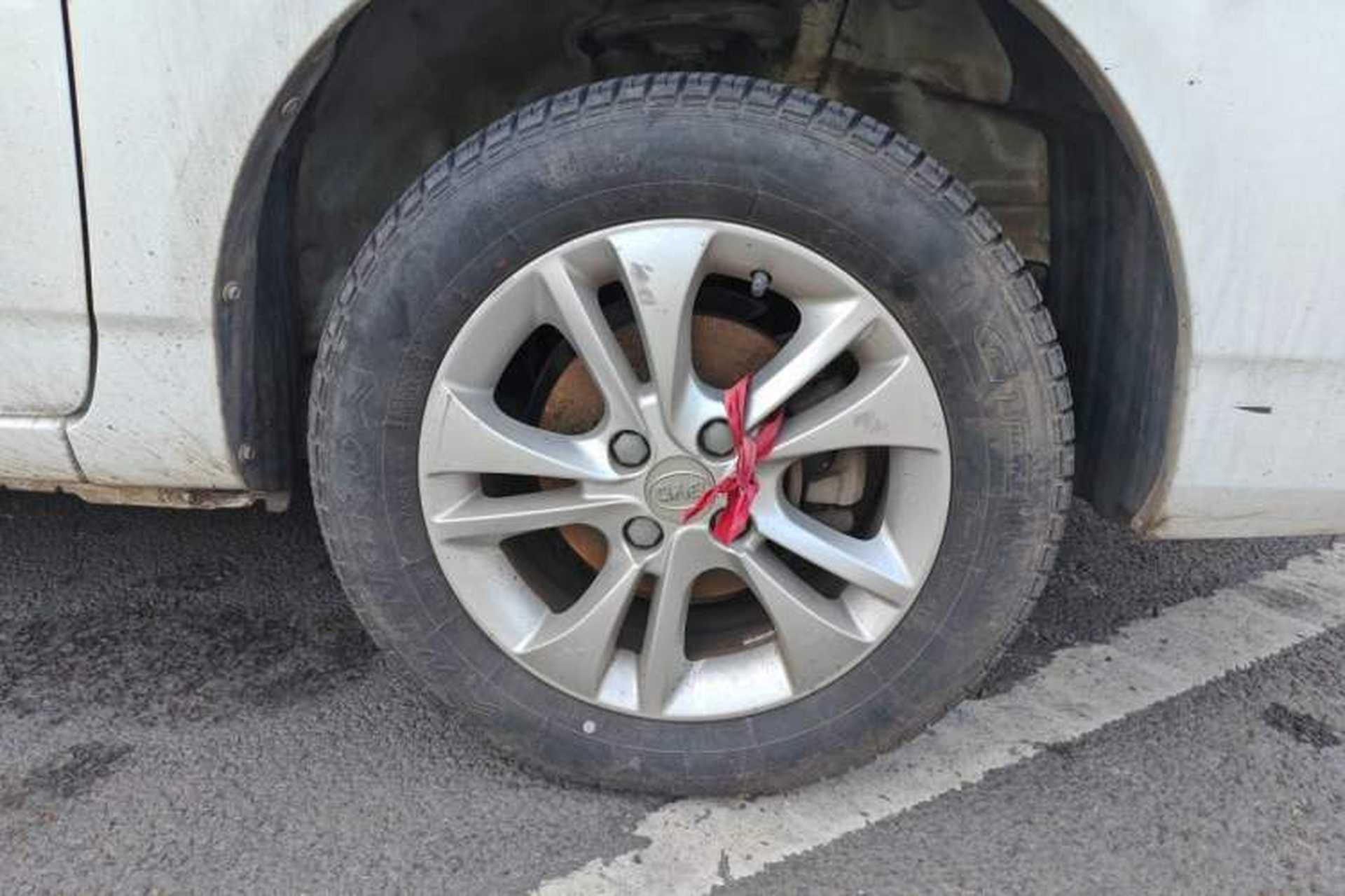 Used BYD F3 2015 Energy-Saving Edition 1.5L Manual Luxury Model Right Front Wheel Hub