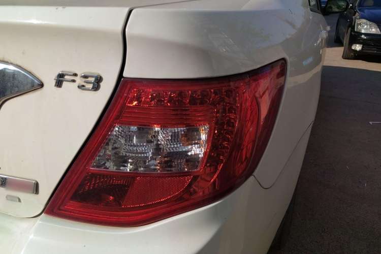 Used BYD F3 2015 Energy-Saving Edition 1.5L Automatic Luxury Model Right Rear Taillight
