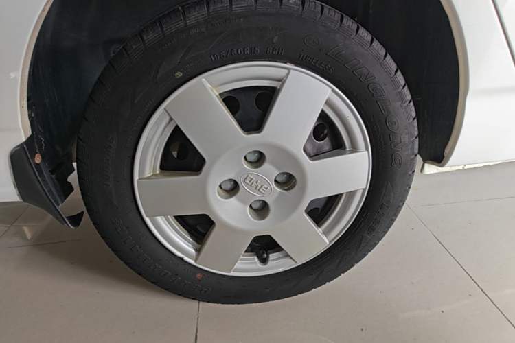 Used BYD F3 2015 Energy-Efficient Model 1.5L Manual Comfort Edition Right Rear Wheel Hub