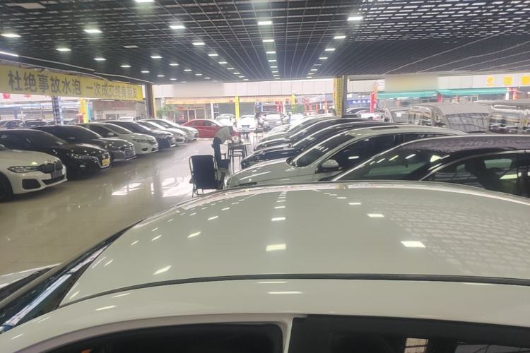 Used BYD F3 2015 Energy-Saving Edition 1.5L Automatic Luxury Model Roof