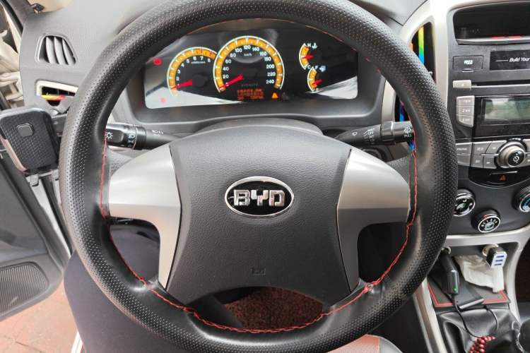 Used BYD F3 2015 Energy-Efficient Model 1.5L Manual Comfort Edition Steering Wheel