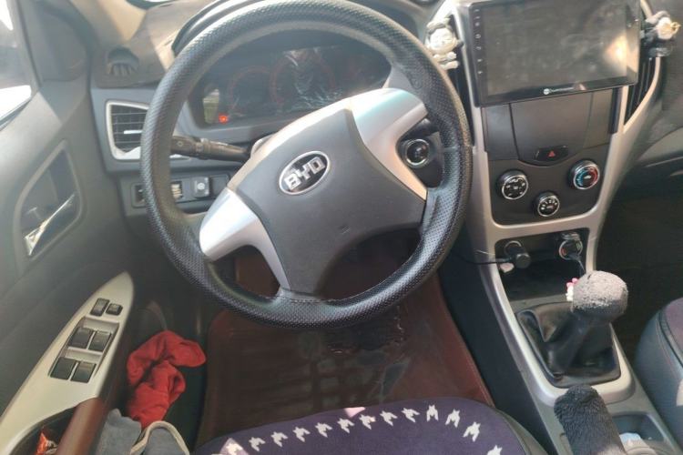 Used BYD F3 2015 Energy-Efficient Model 1.5L Manual Comfort Edition Steering Wheel