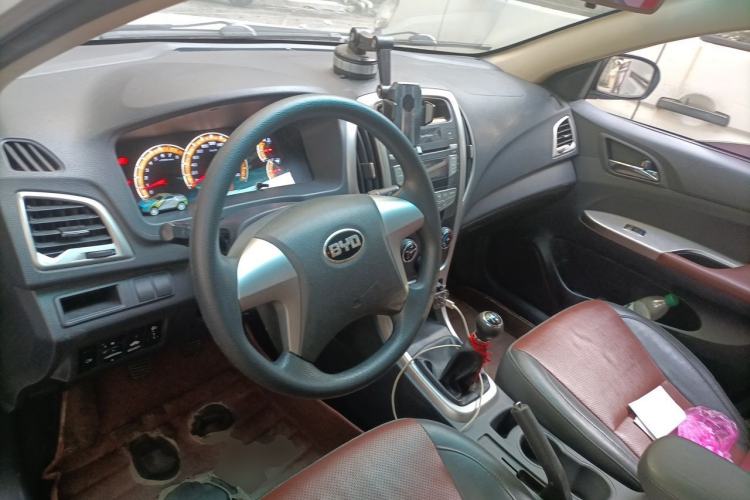 Used BYD F3 2015 Energy-Efficient Model 1.5L Manual Comfort Edition Steering Wheel