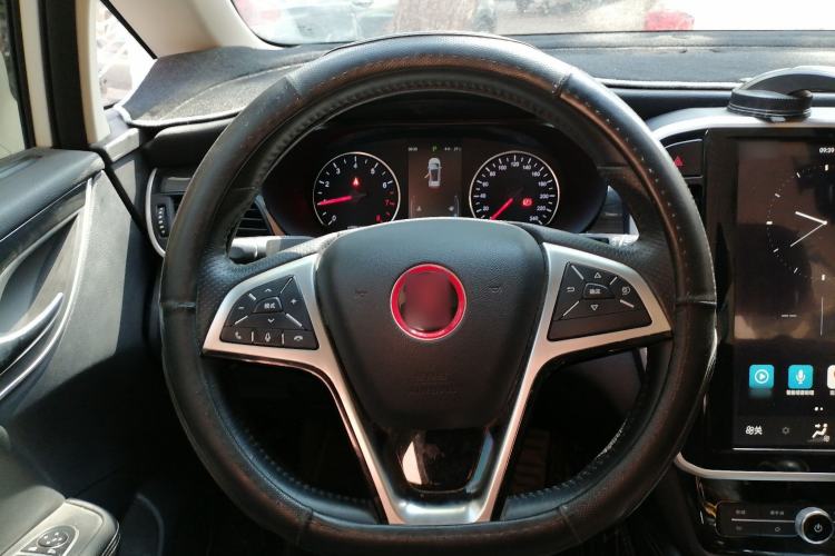 Used BYD F3 2015 Energy-Saving Edition 1.5L Automatic Prestige Model Steering Wheel
