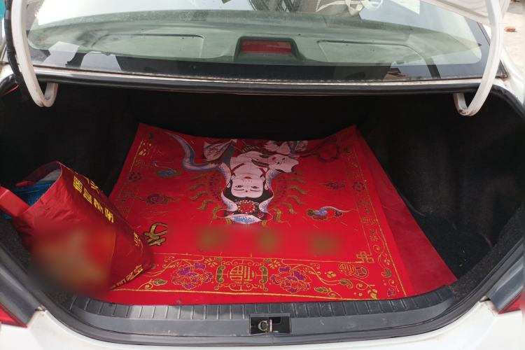 Used BYD F3 2015 Energy-Efficient Model 1.5L Manual Comfort Edition Trunk