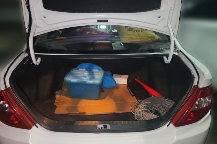 Used BYD F3 2015 Energy-Saving Edition 1.5L Manual Luxury Model Trunk