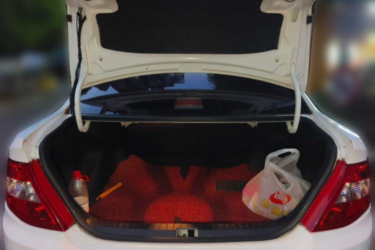 Used BYD F3 2015 Energy-Efficient Model 1.5L Manual Comfort Edition Trunk