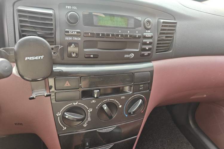 Used BYD F3 2016 1.5L Manual Comfort Model Audio And AC Panel