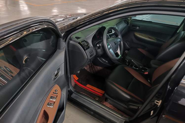 Used BYD F3 2016 1.5L Manual Luxury Model Driver Seat