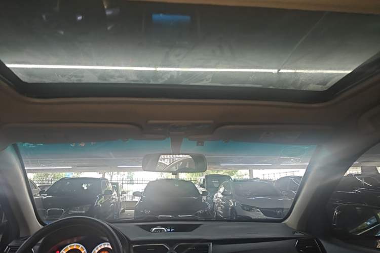 Used BYD F3 2016 1.5L Automatic Luxury Version Headliner