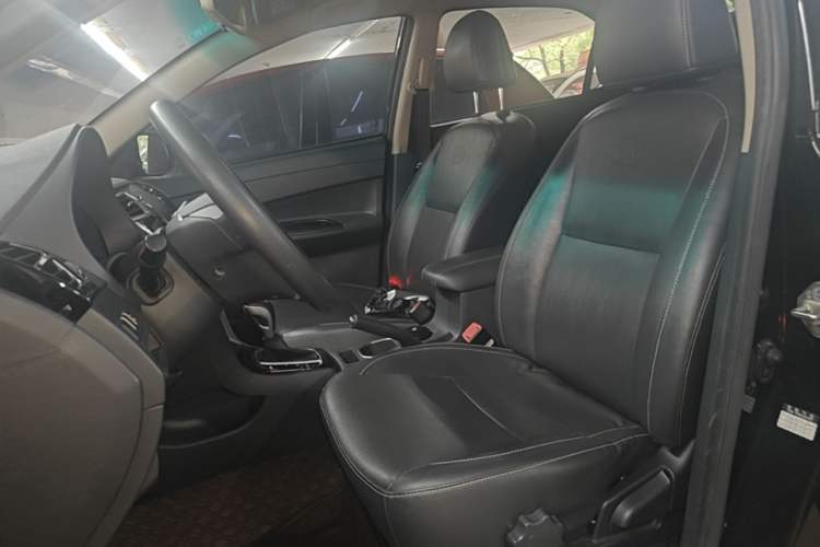Used BYD F3 2016 1.5L Automatic Luxury Version Left Front Seat