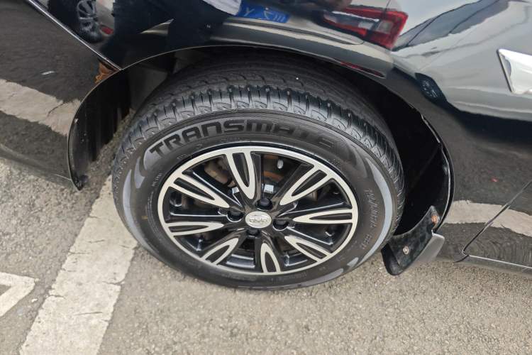 Used BYD F3 2016 1.5L Manual Luxury Model Left Front Wheel Hub