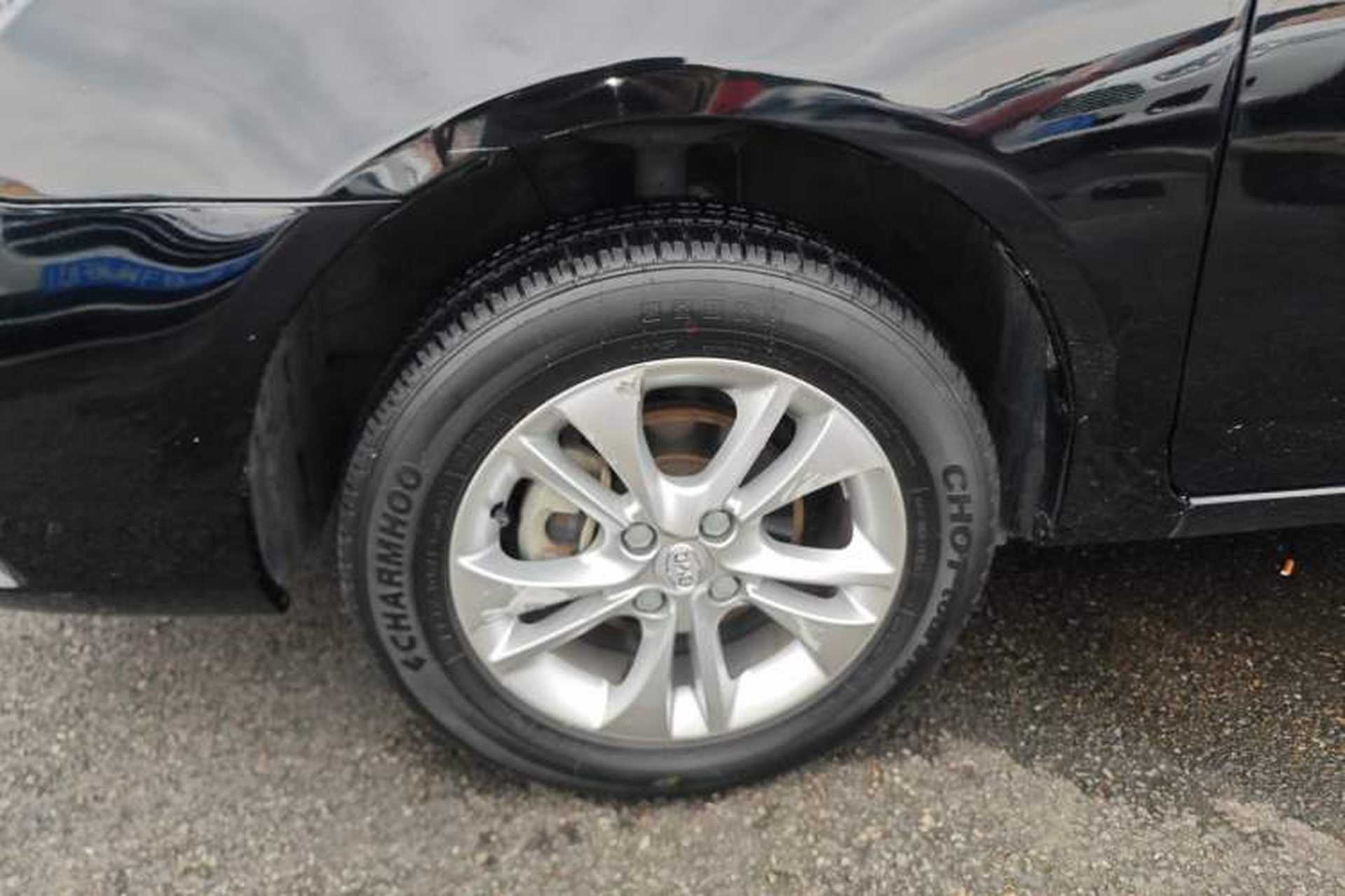 Used BYD F3 2016 1.5L Manual Comfort Model Left Front Wheel Hub