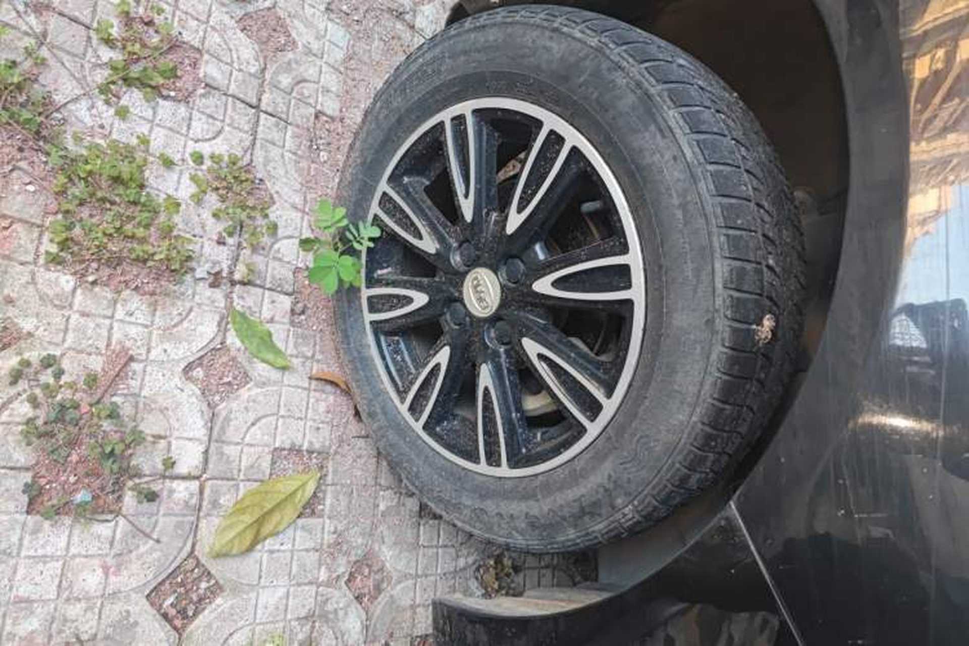 Used BYD F3 2016 1.5L Manual Luxury Model Right Front Wheel Hub