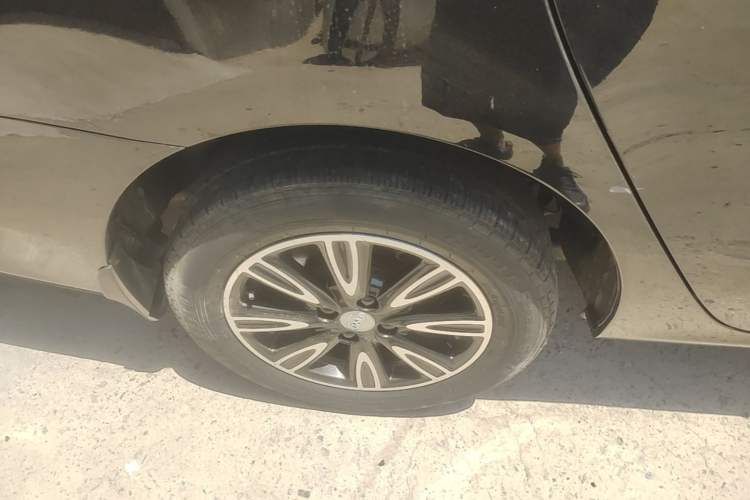 Used BYD F3 2016 1.5L Manual Luxury Model Right Rear Wheel Hub
