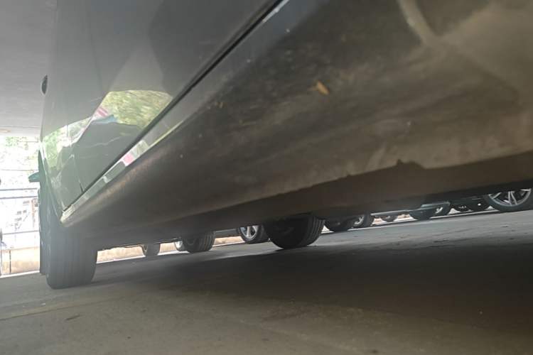 Used BYD F3 2016 1.5L Automatic Luxury Version Right Side Sill