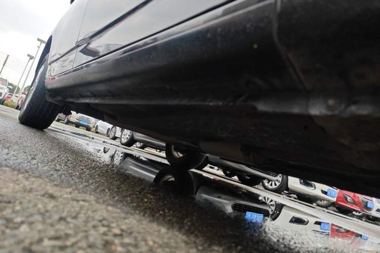Used BYD F3 2016 1.5L Manual Comfort Model Right Side Sill
