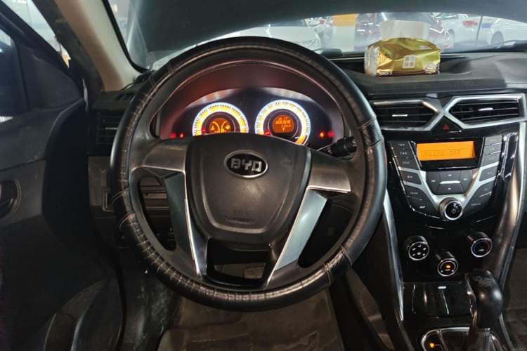 Used BYD F3 2016 1.5L Automatic Luxury Model Steering Wheel