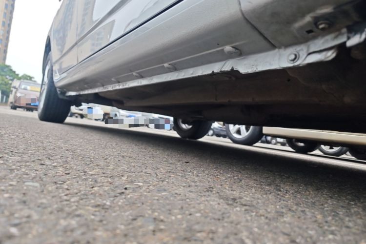 Used BYD F3 2016 1.5L Manual Comfort Model Right Side Sill
