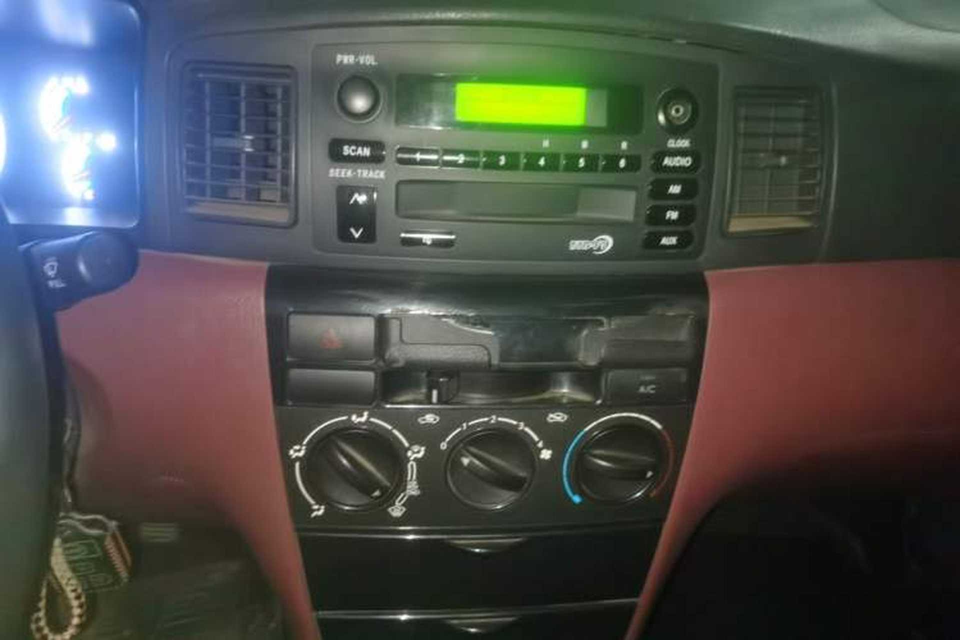 Used BYD F3 2016 1.5L Manual Comfort Model Audio And AC Panel
