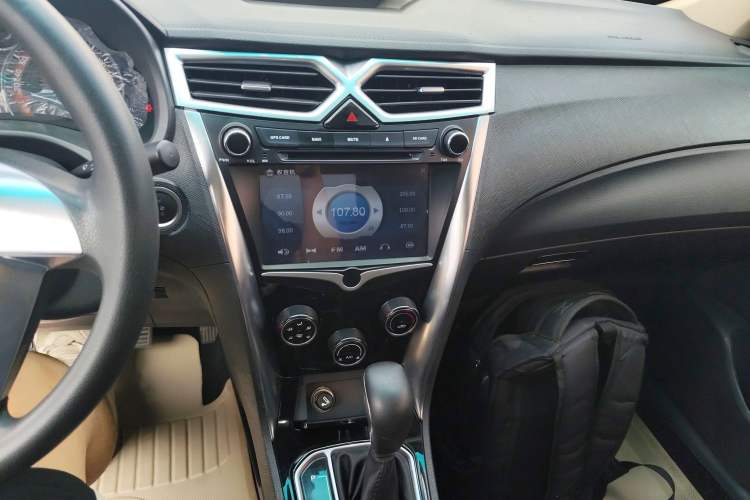 Used BYD F3 2016 1.5L Automatic Luxury Model Audio And AC Panel