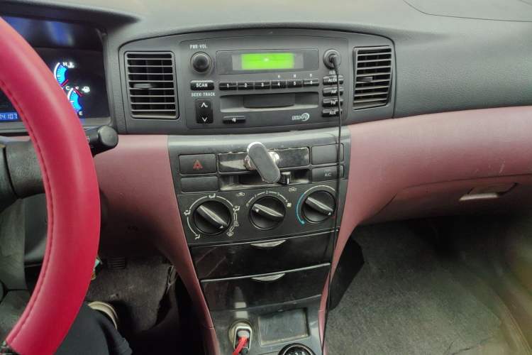 Used BYD F3 2016 1.5L Manual Comfort Model Audio And AC Panel