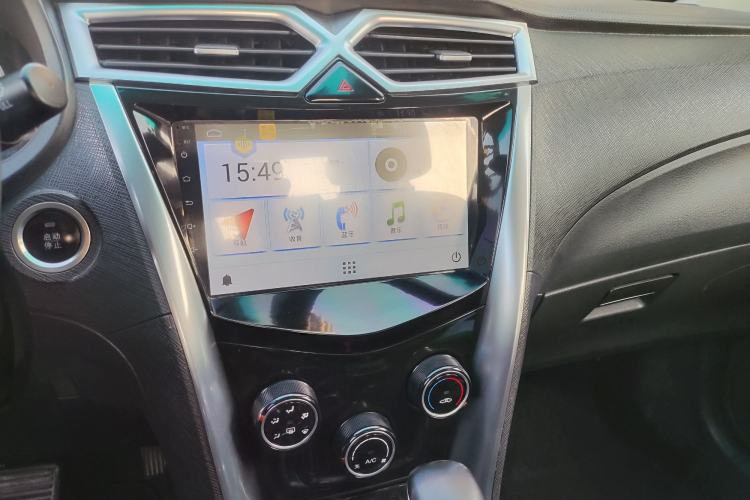 Used BYD F3 2016 1.5L Automatic Luxury Model Audio And AC Panel