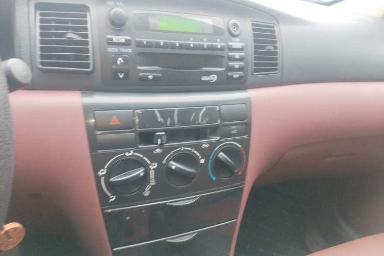 Used BYD F3 2016 1.5L Manual Comfort Model Audio And AC Panel