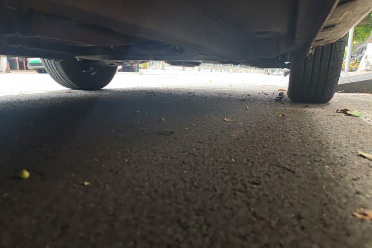 Used BYD F3  Chassis Front Right