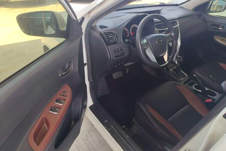Used BYD F3 2016 1.5L Automatic Luxury Model Driver Seat