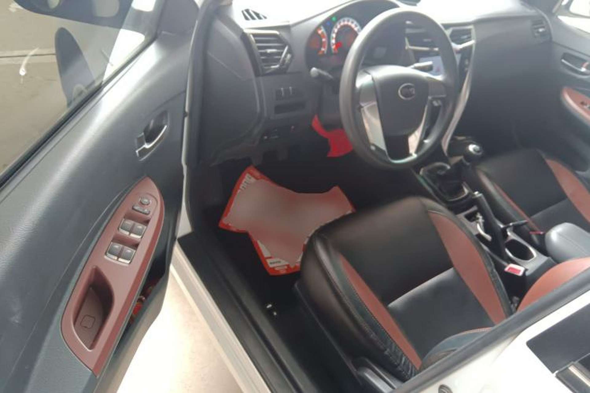 Used BYD F3 2016 1.5L Manual Luxury Model Driver Seat