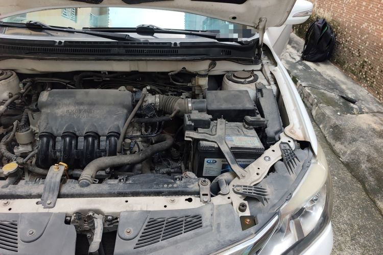 Used BYD F3 2016 1.5L Manual Luxury Model Engine Bay Left