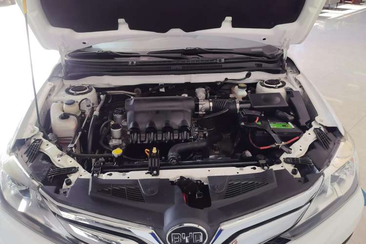 Used BYD F3 2016 1.5L Automatic Luxury Version Engine Bay