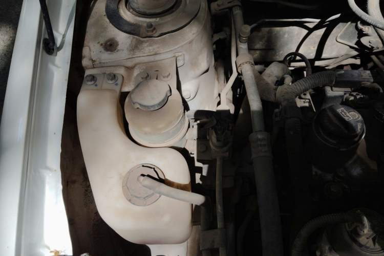 Used BYD F3 2016 1.5L Manual Comfort Model Engine Bay Right