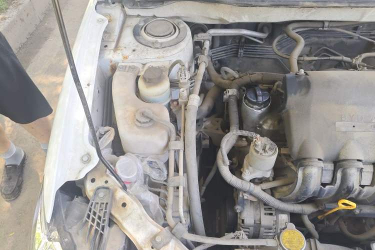 Used BYD F3 2016 1.5L Manual Luxury Model Engine Bay Right