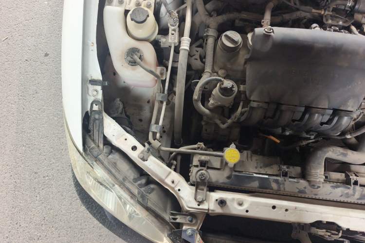 Used BYD F3 2016 1.5L Manual Comfort Model Engine Bay Right