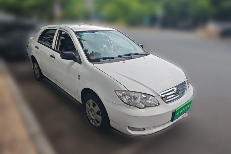 Used BYD F3  Front Right 45 Deg